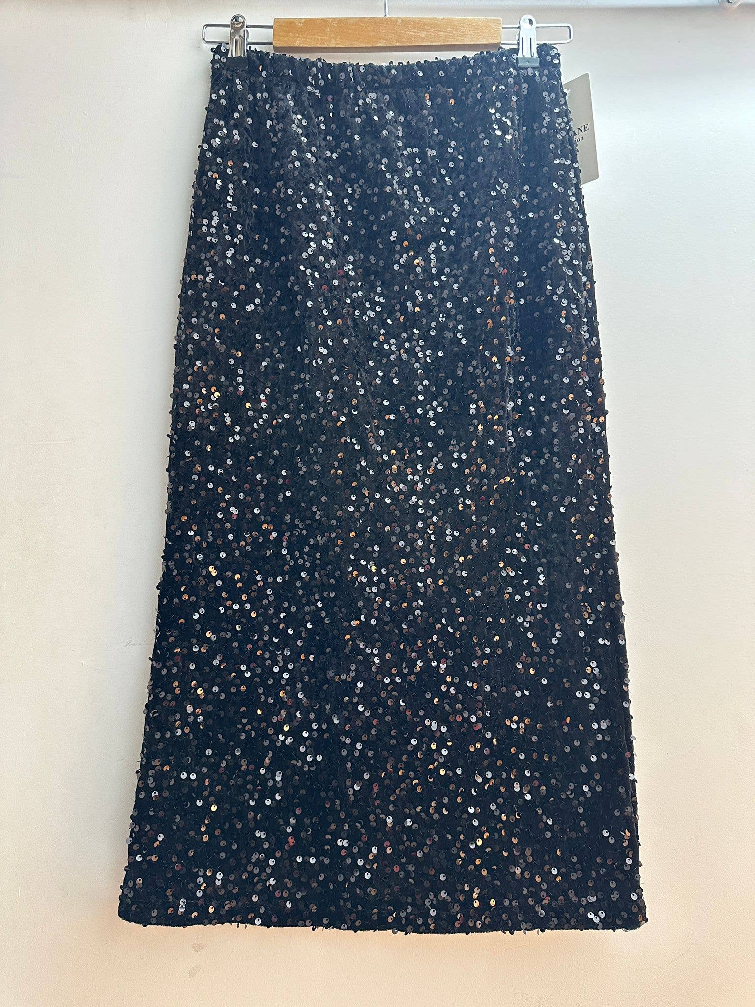 LORIANE - Wholesale Skirt - Women's - 6843 Glitter velvet skirt with back slit4