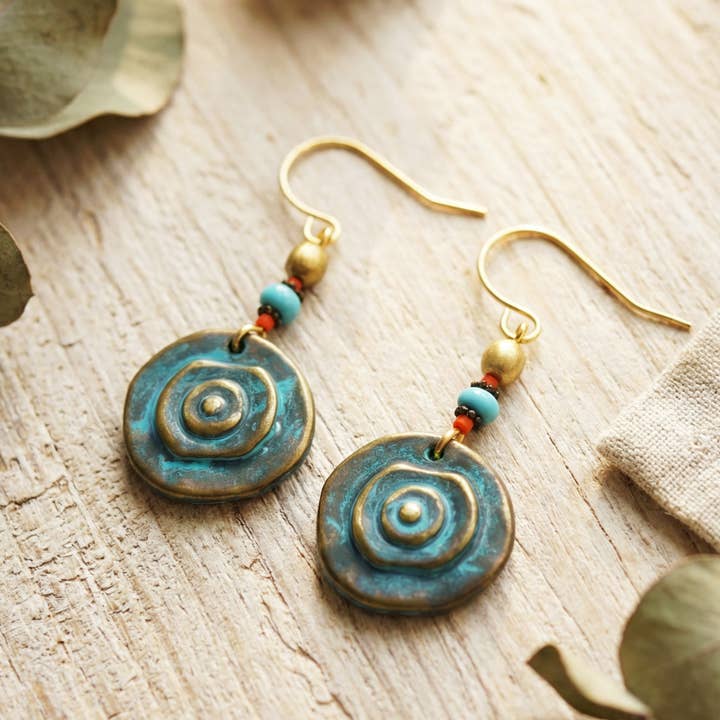 Turkos patina boho örhängen för wholesale av Verna Artisan Works