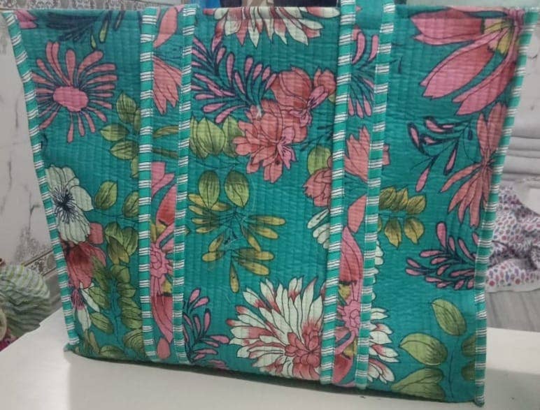 Meghcraft - Wholesale Tote Bag - Women's - Floral Cotton Quilted Block Print Tote Bag-Beach Bag totes10