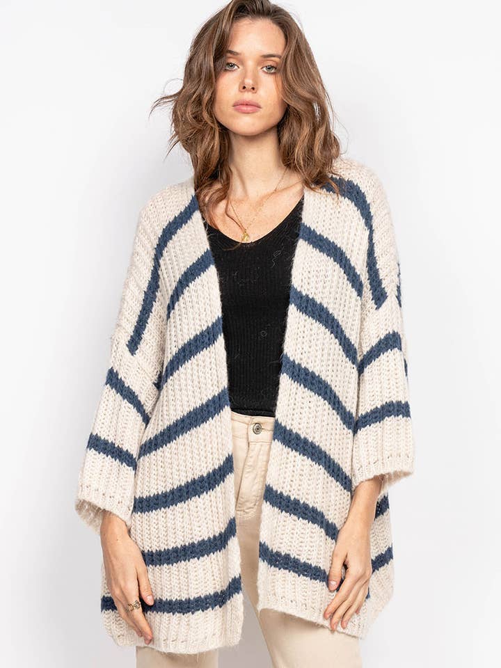 Gestreifte Grobstrickweste für den Großhandel von P&R STAR