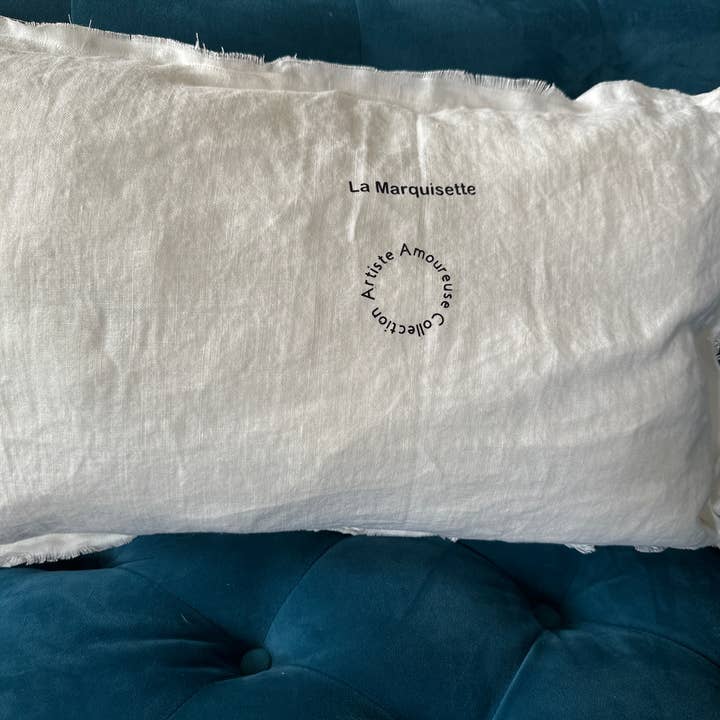 La marquisette - Wholesale Throw/Decorative Pillow - Washed white linen cushion quote1