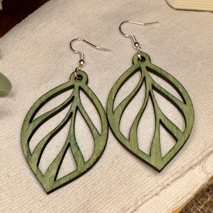 Feuille de Cornouiller pour la vente par Algoma Handcrafted