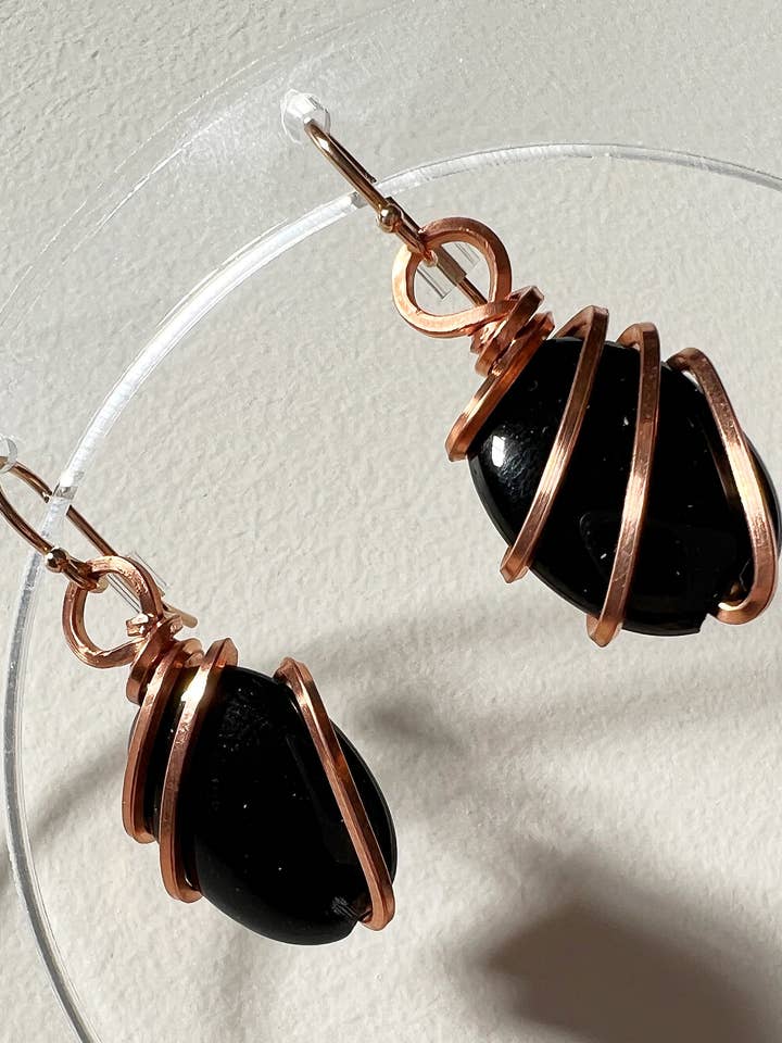 Boucles d'oreilles en onyx noir pour la vente par Brooklyn Belle Designs