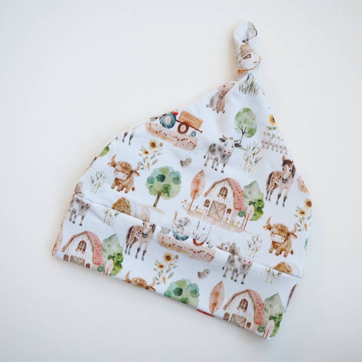 Bonnet Bébé - Vie à la Ferme pour la vente par Honey Lemonade- Minky Baby Blankets and Gifts