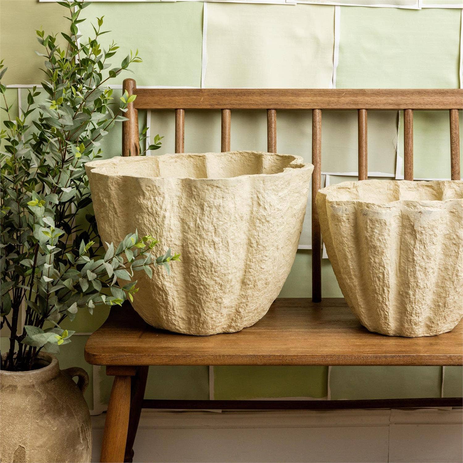 Audrey's Home & Gift - Wholesale Decorative Plate/Dish/Bowl - Fluted Edge Papier Mache Bowls (Set Of 02)0