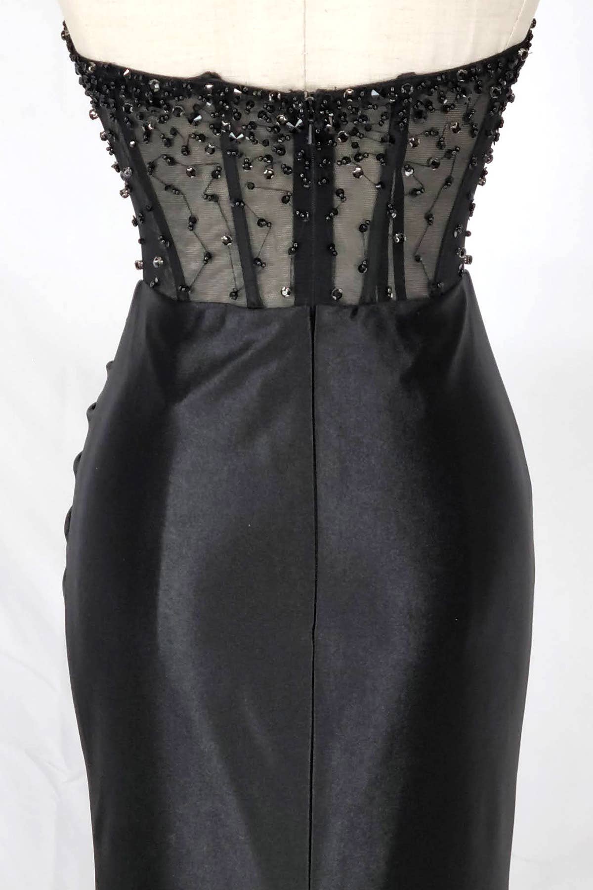 Chicas - Vente Robe de soirée – femme - Robe bustier en satin avec corset à perles et sequins C83112