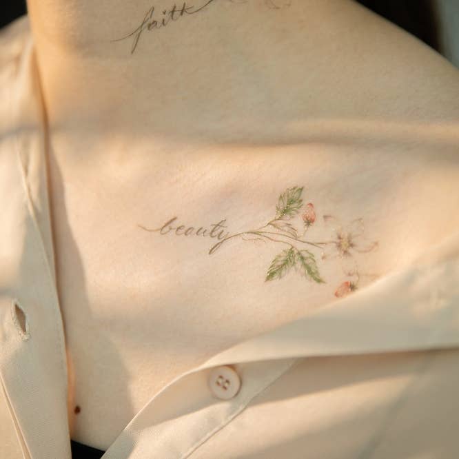 PAPERSELF - Vendita all'ingrosso Tatuaggi temporanei - Flower Script 2 Tatuaggi Temporanei