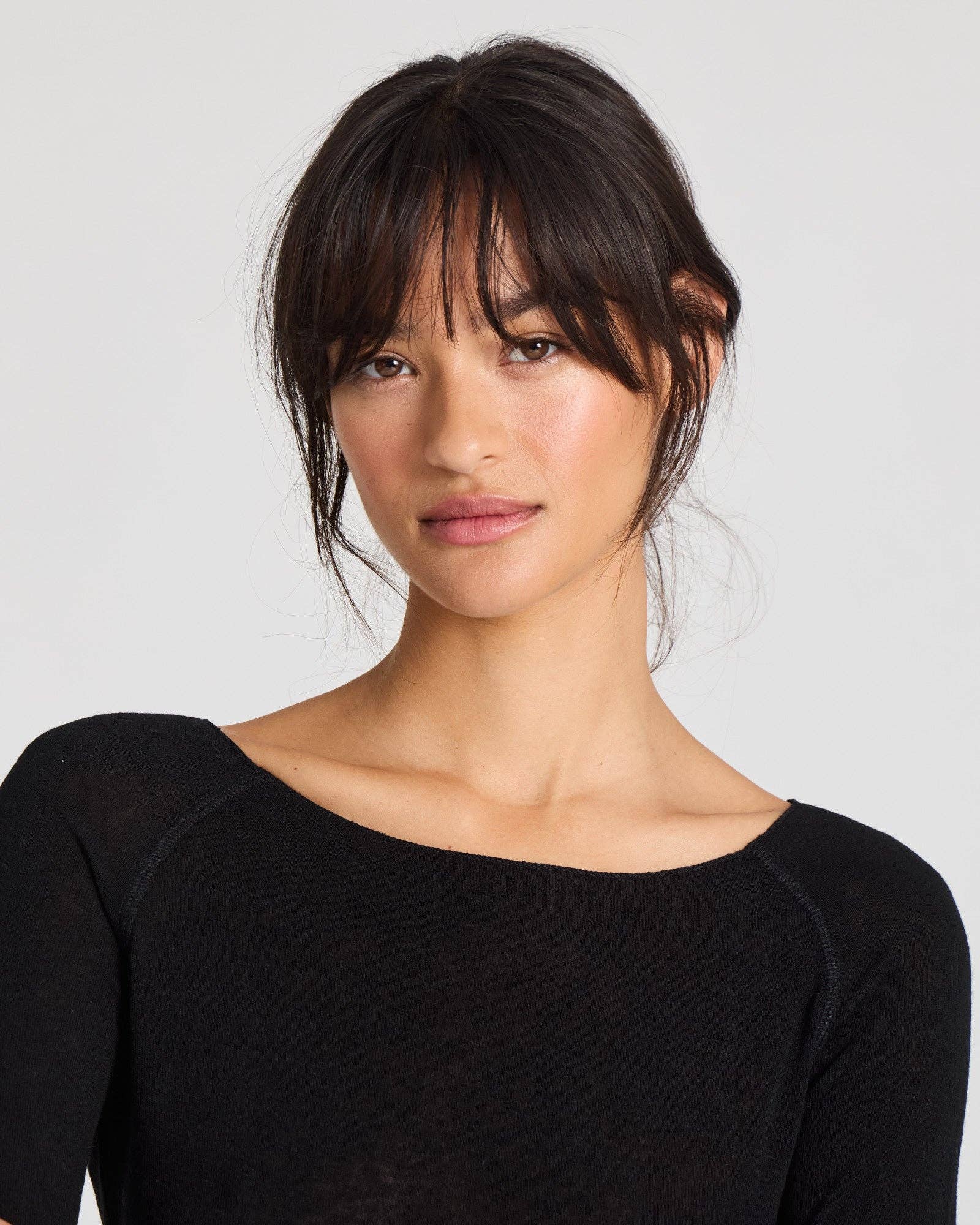 gai-lisva - Wholesale Knit Top - Women's - Amalie Wool Top - Black5