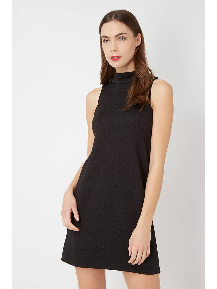 BanBat - Wholesale Dress - Women's - Sleeveless dress with high neck Ref: 89136