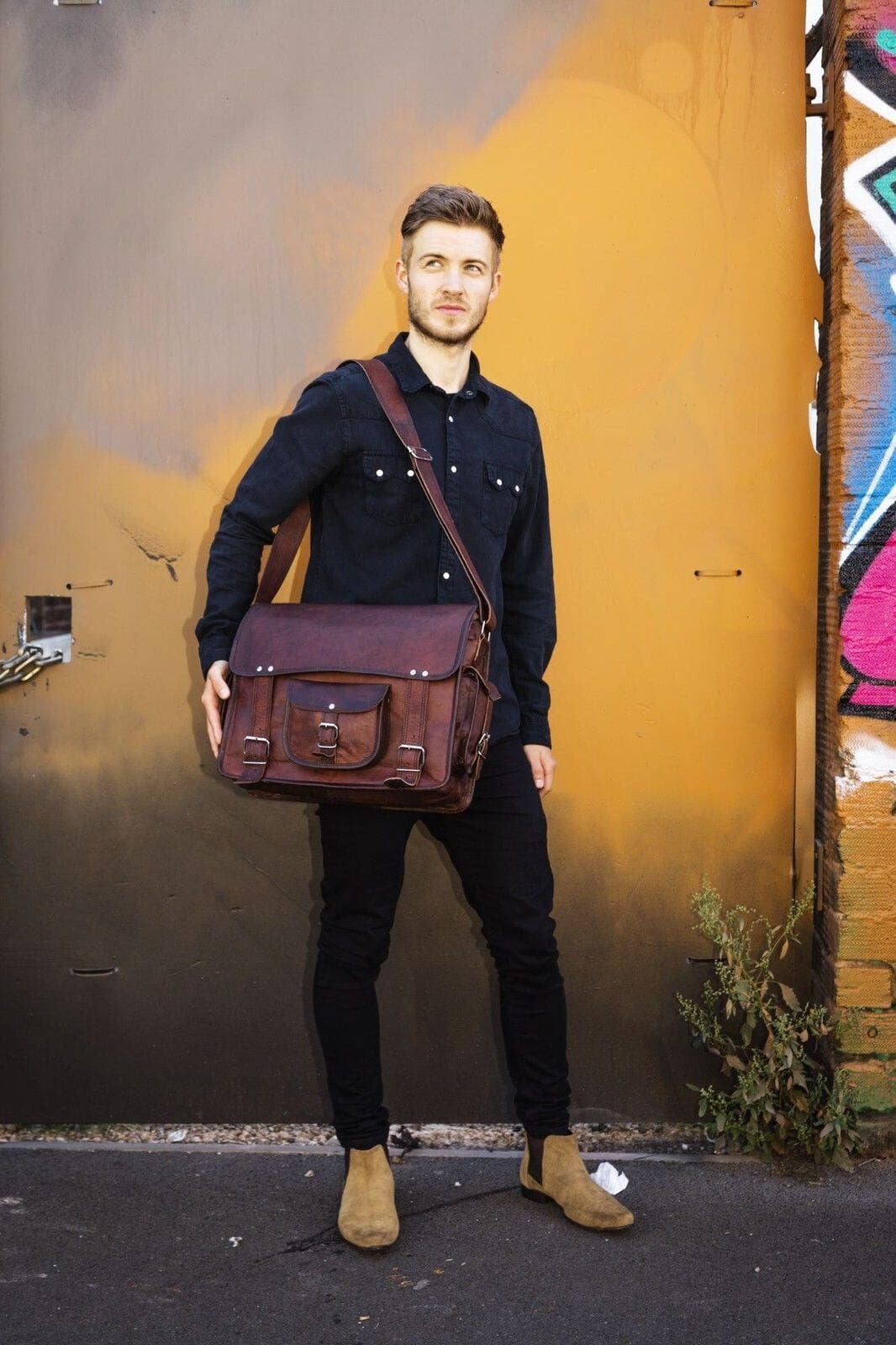 Classy Leather Bags – wholesale Messenger bag – Men's – The Rugged Messenger5
