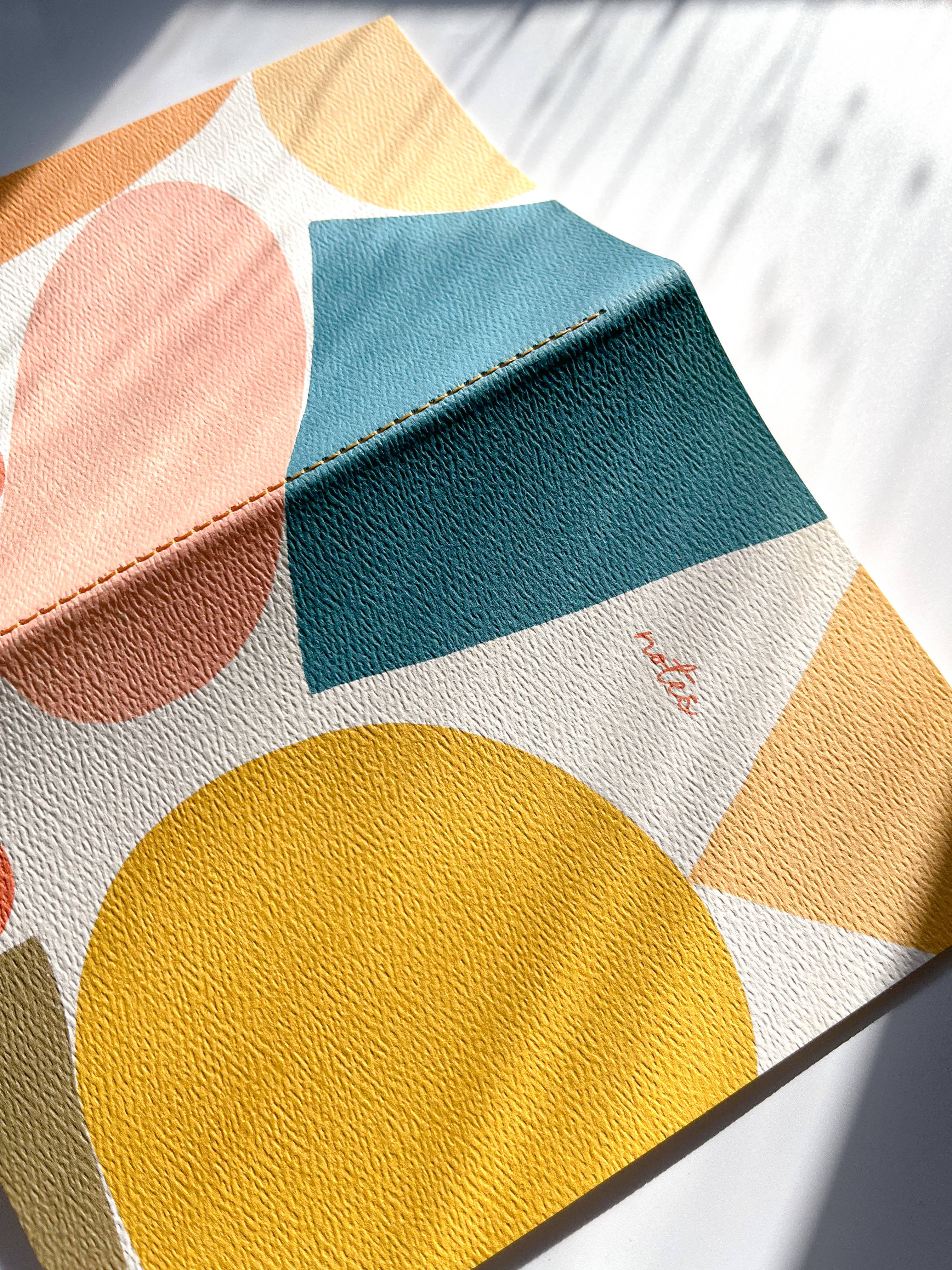 Fin Studio – Großhandel Notizbücher – Großes Notizbuch in abstrakter Form mit sanften Farben / Simplicity2