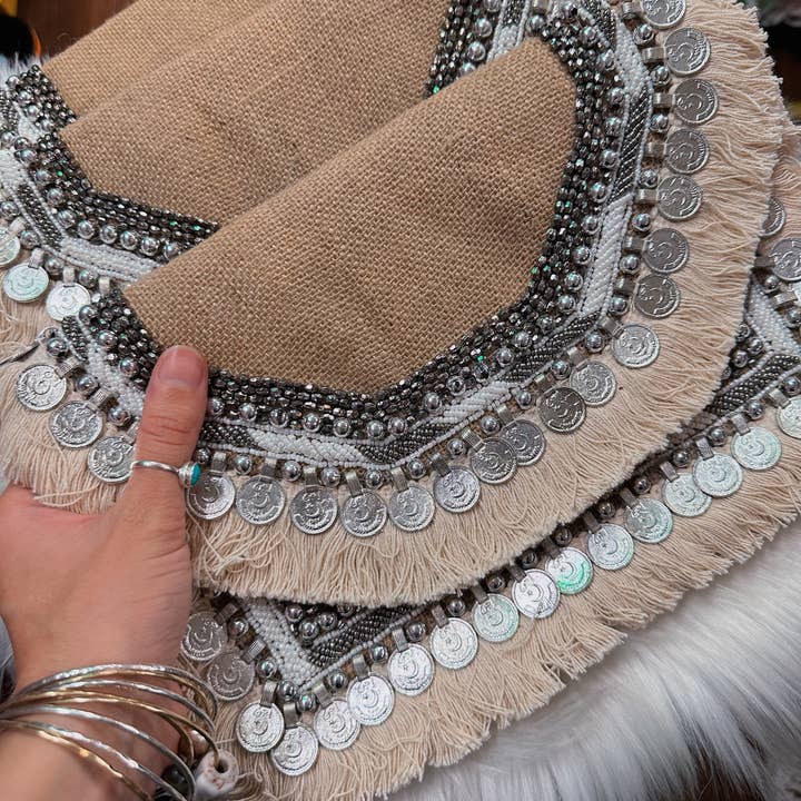 Monedero con cuentas color canela para venta al por mayor de Vanilla