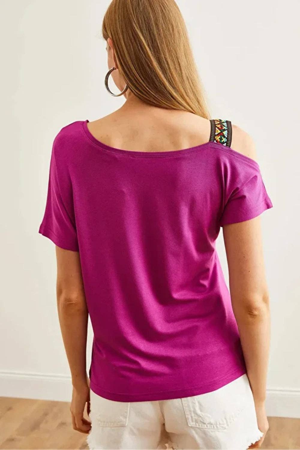 Hoxton Gal – wholesale Blouse – Women’s – One-Shoulder Ethnic-Trim Blouse23