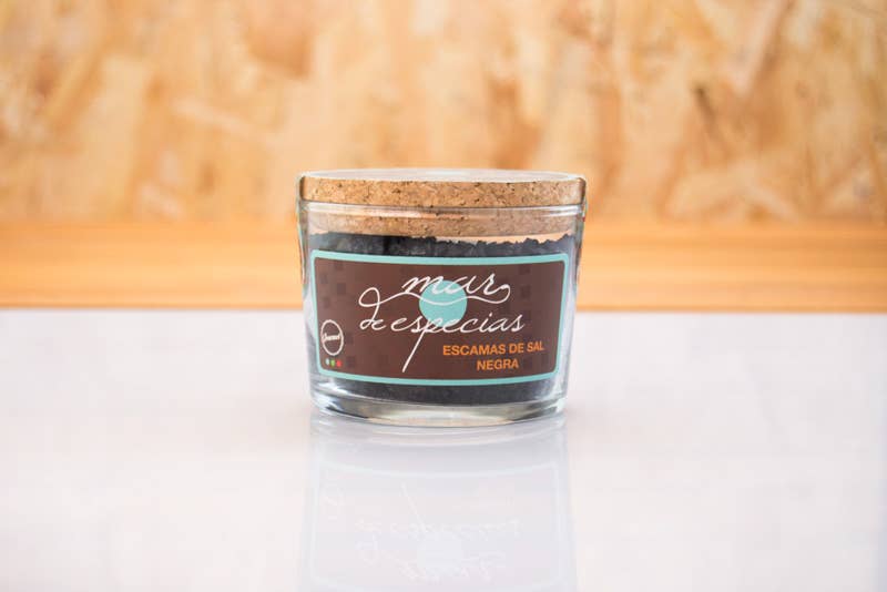 Mar de Especias - Wholesale Salt - Sea of Spices Black Salt Flakes4