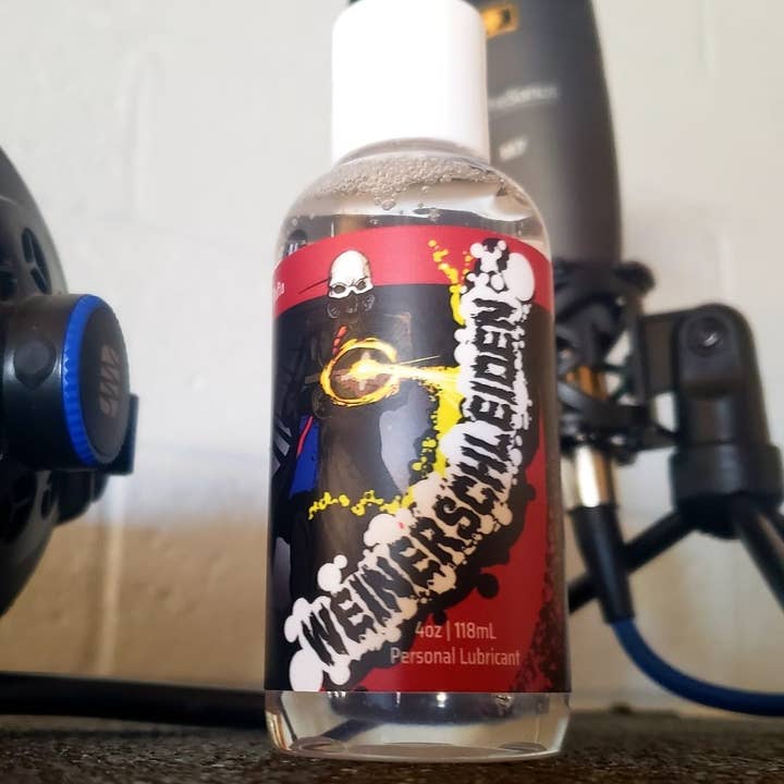 Fetish Mafia – Großhandel Gleitmittel – Weinerschleiden 4 oz. Schmiermittel