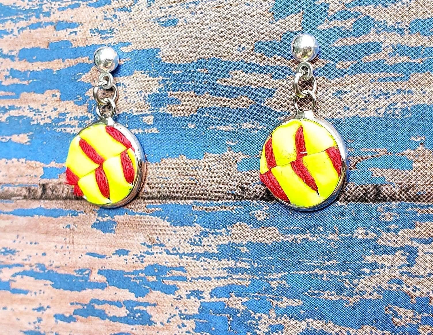 Home Run Accessories - Venta al por mayor Pendientes colgantes - Pendientes colgantes de sóftbol auténtico, pendientes de sóftbol y béisbol1
