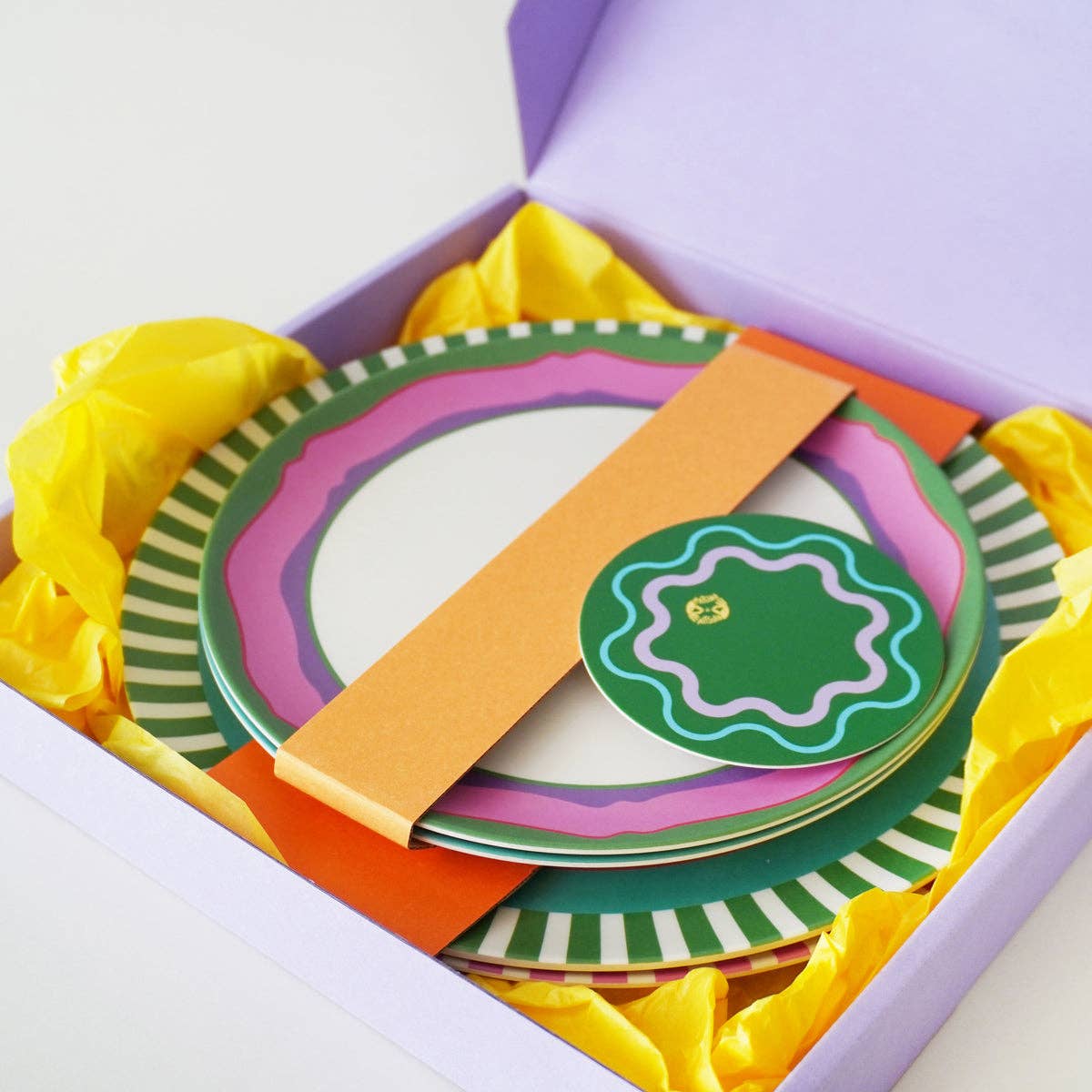 MARINA & MITSUKO - Vente Service à vaisselle - Coffret Cadeau : Mitsuko 2+22