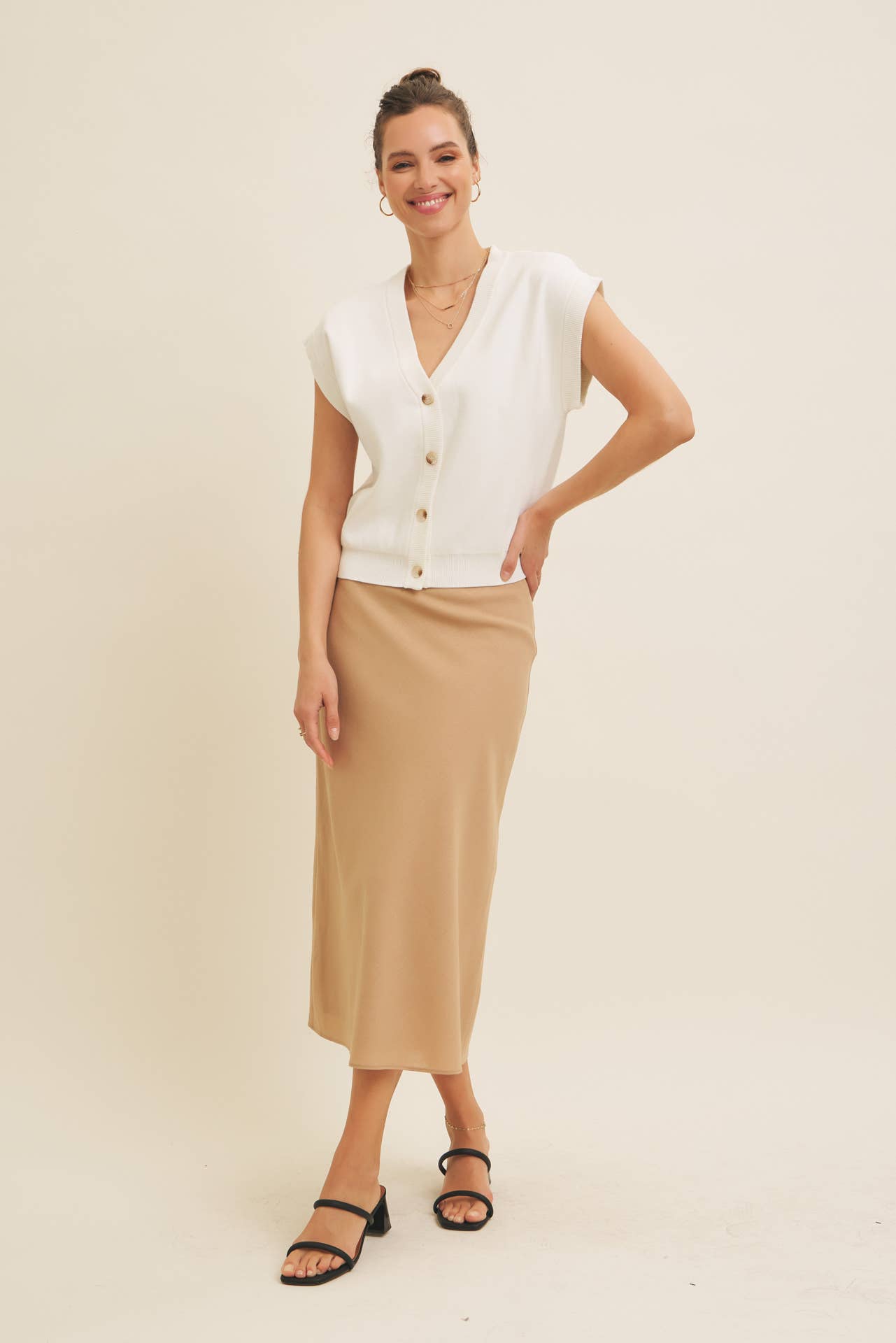 in february - Wholesale Skirt - Women's - VISCOSE LINEN BLEND BIAS CUT MAXI SKIRT WITH LINING14