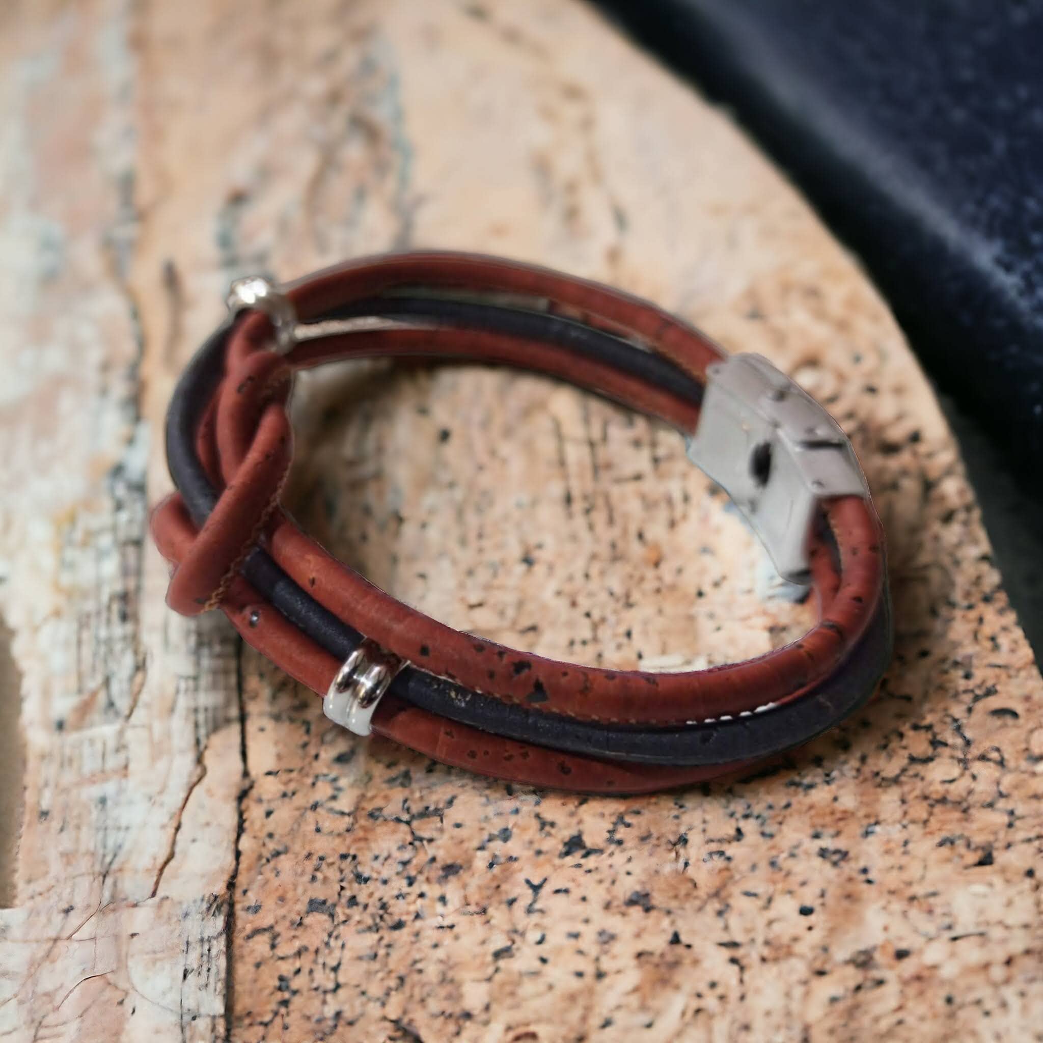 Karmyliege - Wholesale Jewelry - Men's - Yaël men's cork bracelet - Natural jewelry1