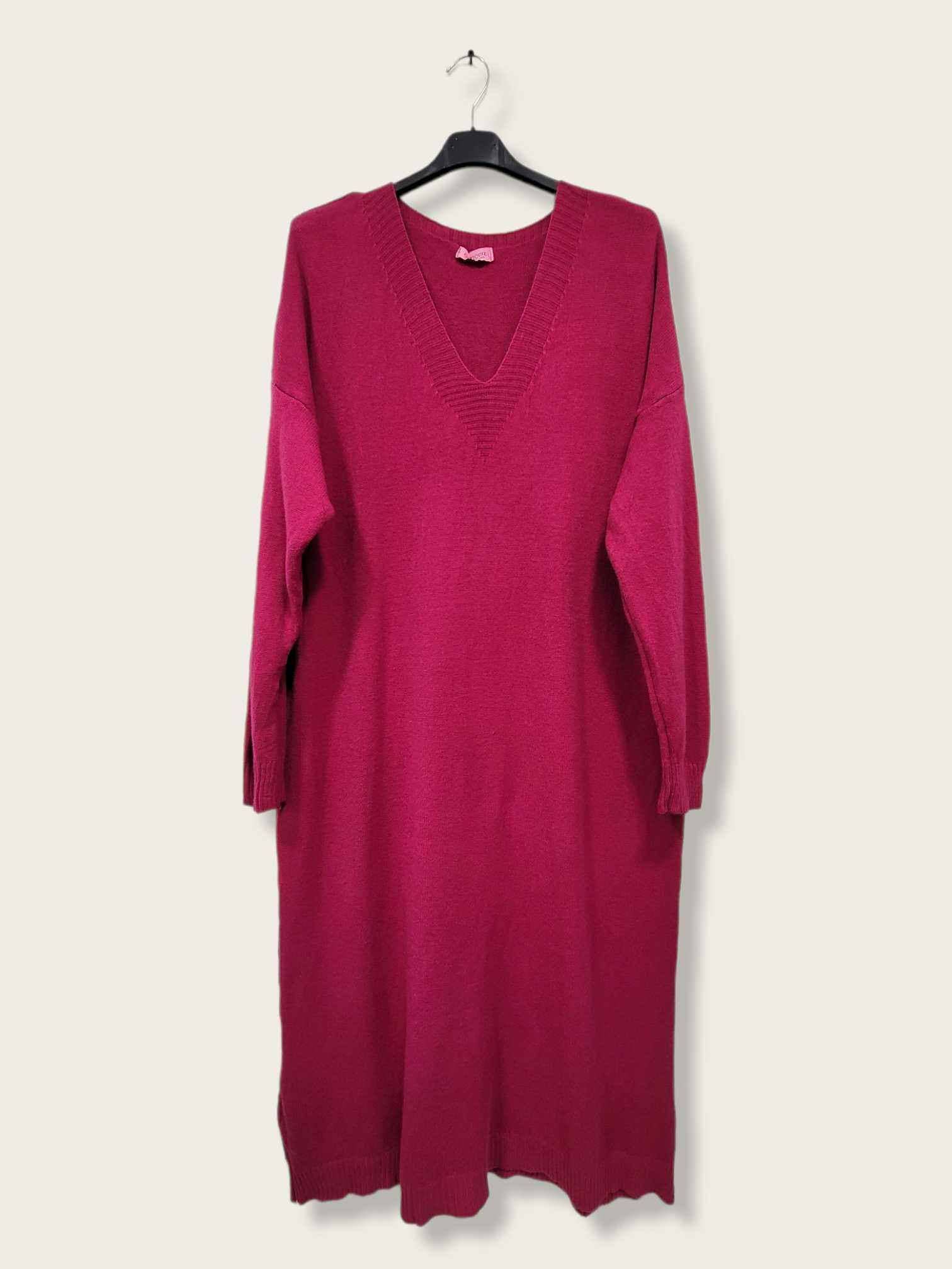 C'MELODIE - Wholesale Dress - Women's - Plus Size V-Neck Knitted Dress1