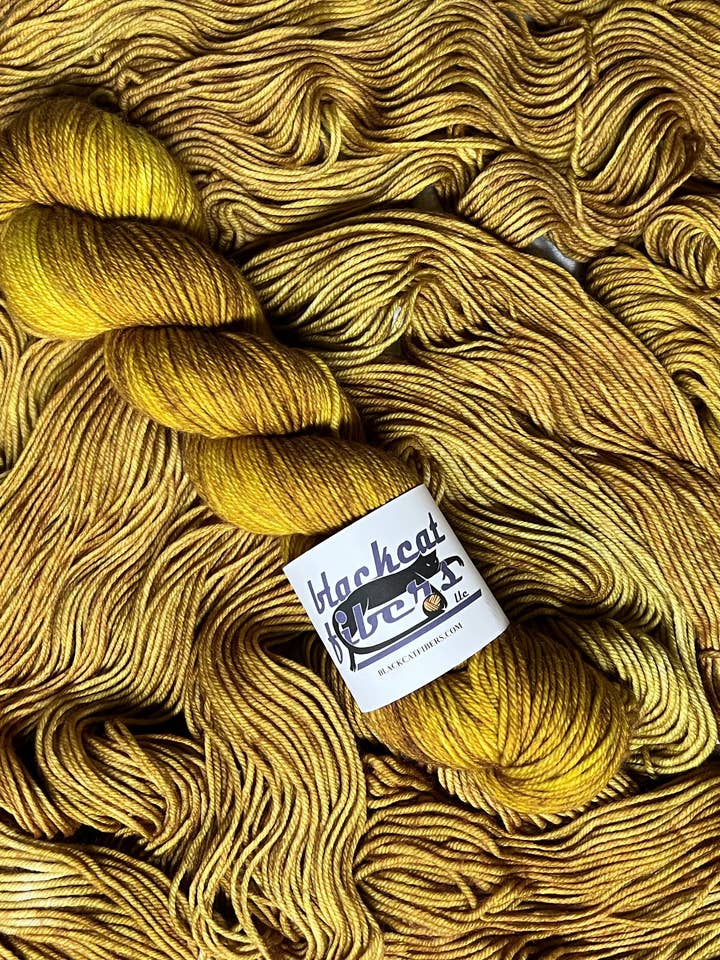 Grano Invernale - Essenziale DK per la vendita all'ingrosso da parte di Black Cat Fibers