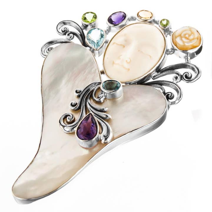 Pendentif coulissant en argent sterling 925 déesse en nacre, 9,05 cm pour la vente par FifiRose