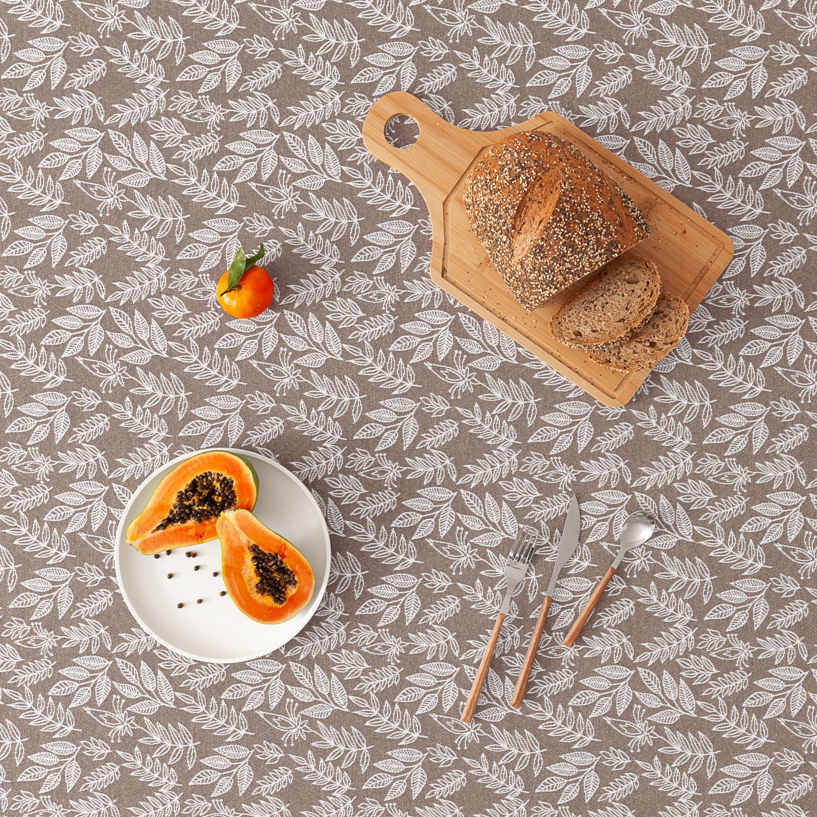 GAMUSI - Wholesale Tablecloth - Floral cotton jacquard waterproof tablecloth JALI3