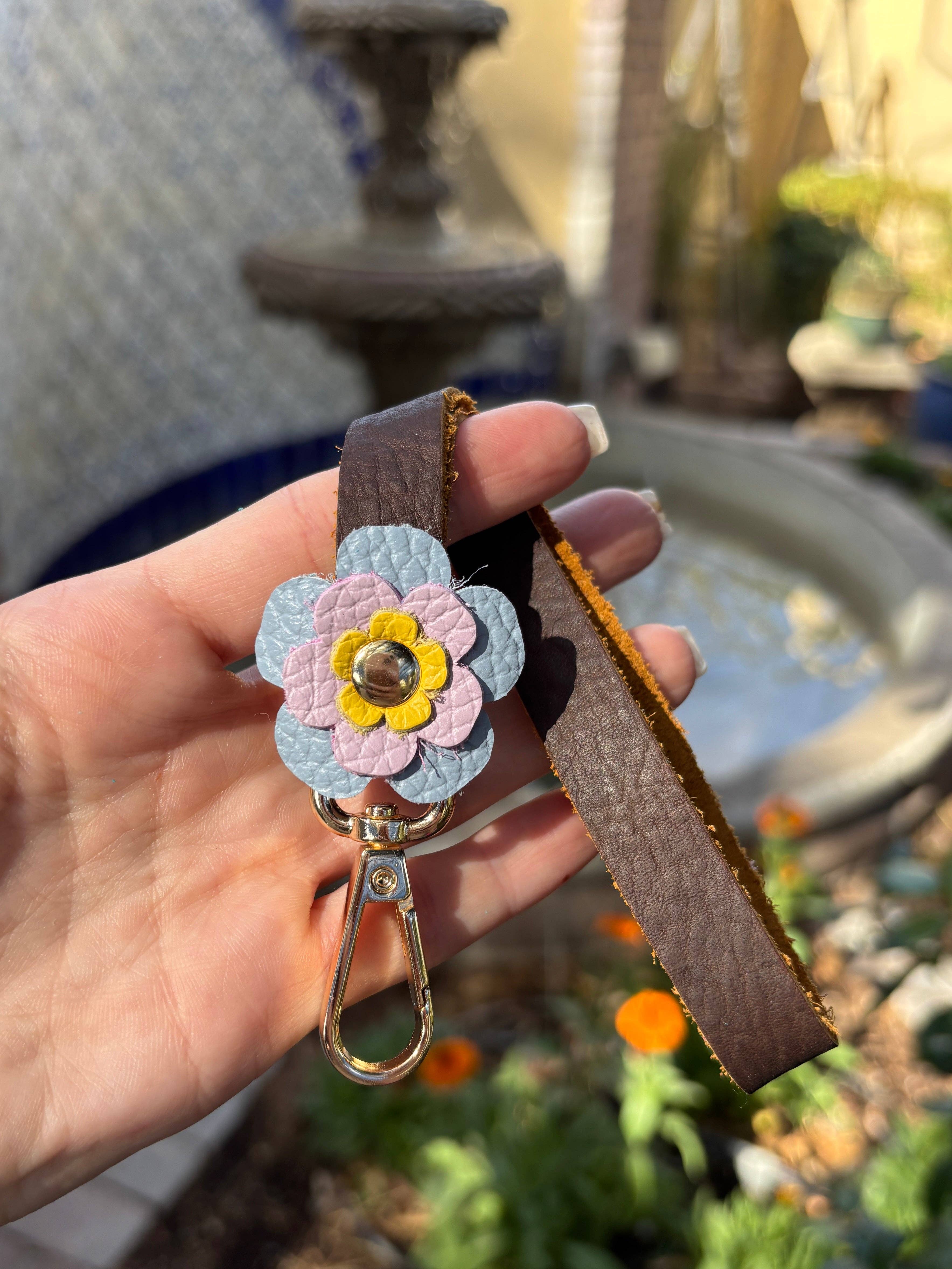 Lemonwood - Wholesale Phonecase Strap - Flower Power! Phone Wristlet6