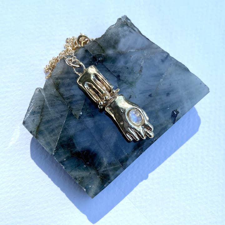 Serpentine - Wholesale Pendant/Charm Necklace - Brass mano figa hand charm necklace1