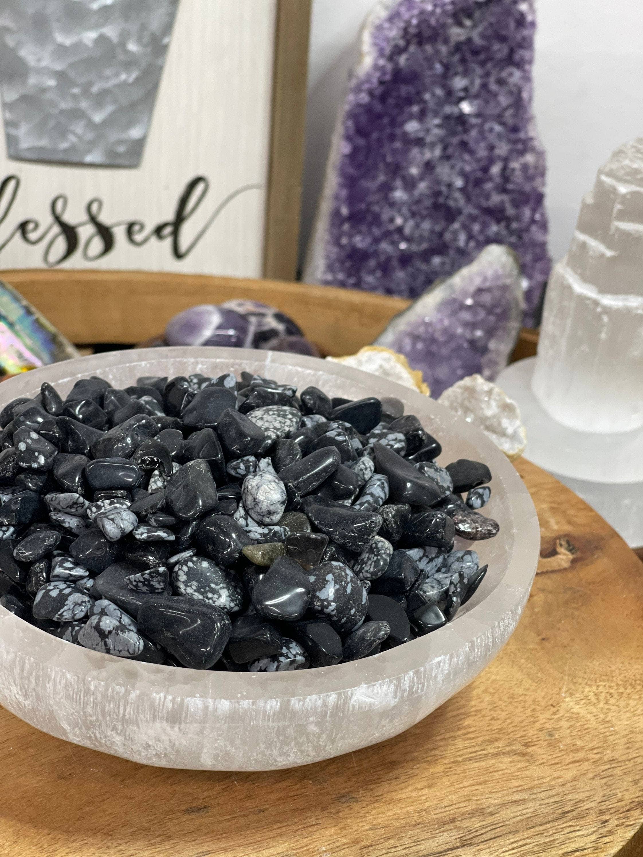 CaNatureLover – wholesale Spiritual stone/crystal – Natural Snowflake Obsidian Chip , Real Snowflake Obsidian chip ,  Snowflake Obsidian Loose Stone , Crystal chips , Snowflake Chips5
