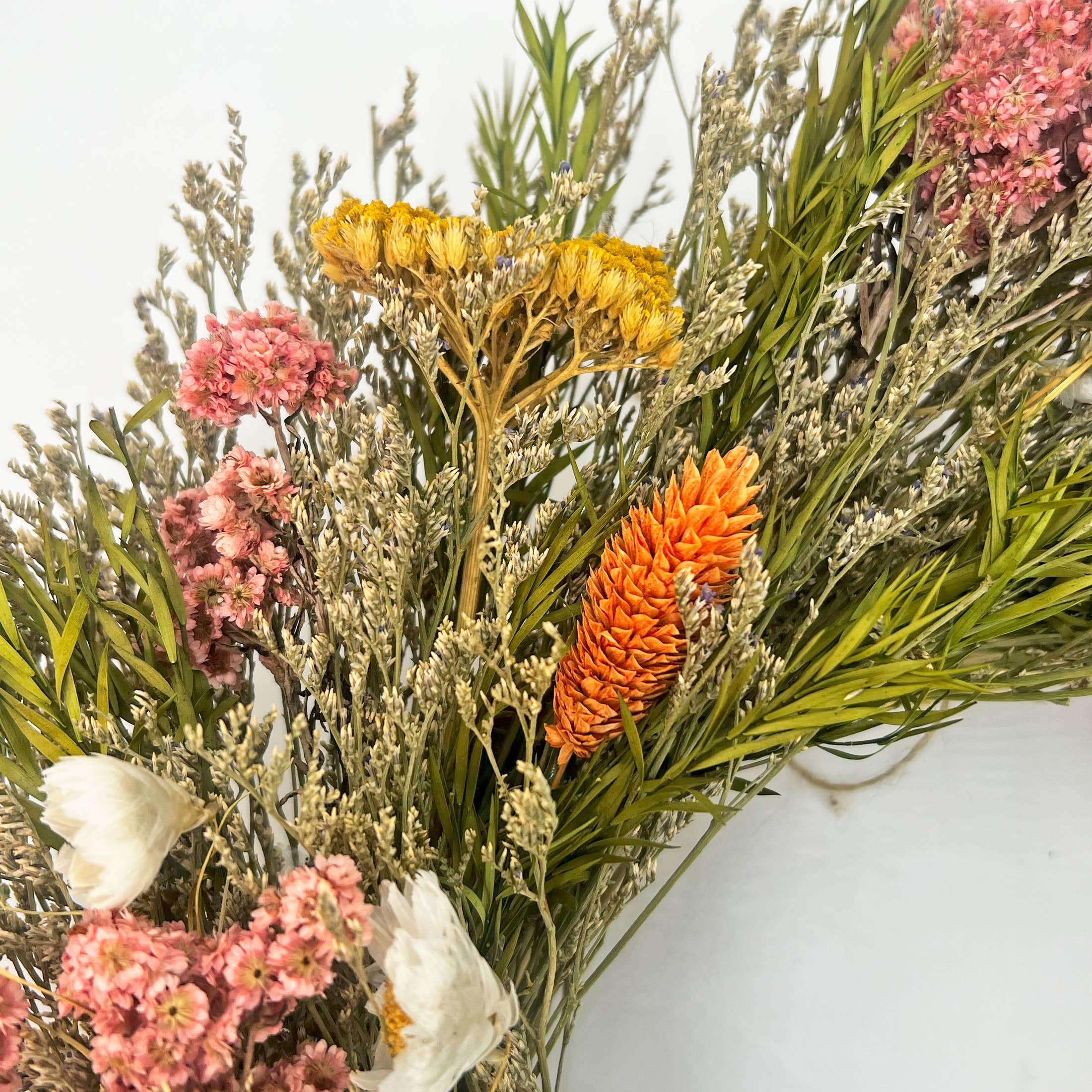 2626 Designs - Wholesale Wreath - Preserved Botanical Wreath – Natural Mixed Blooms3