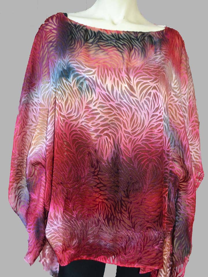 Caftan aux algues rouges pour la vente par Poshaq Hand Painted Silk