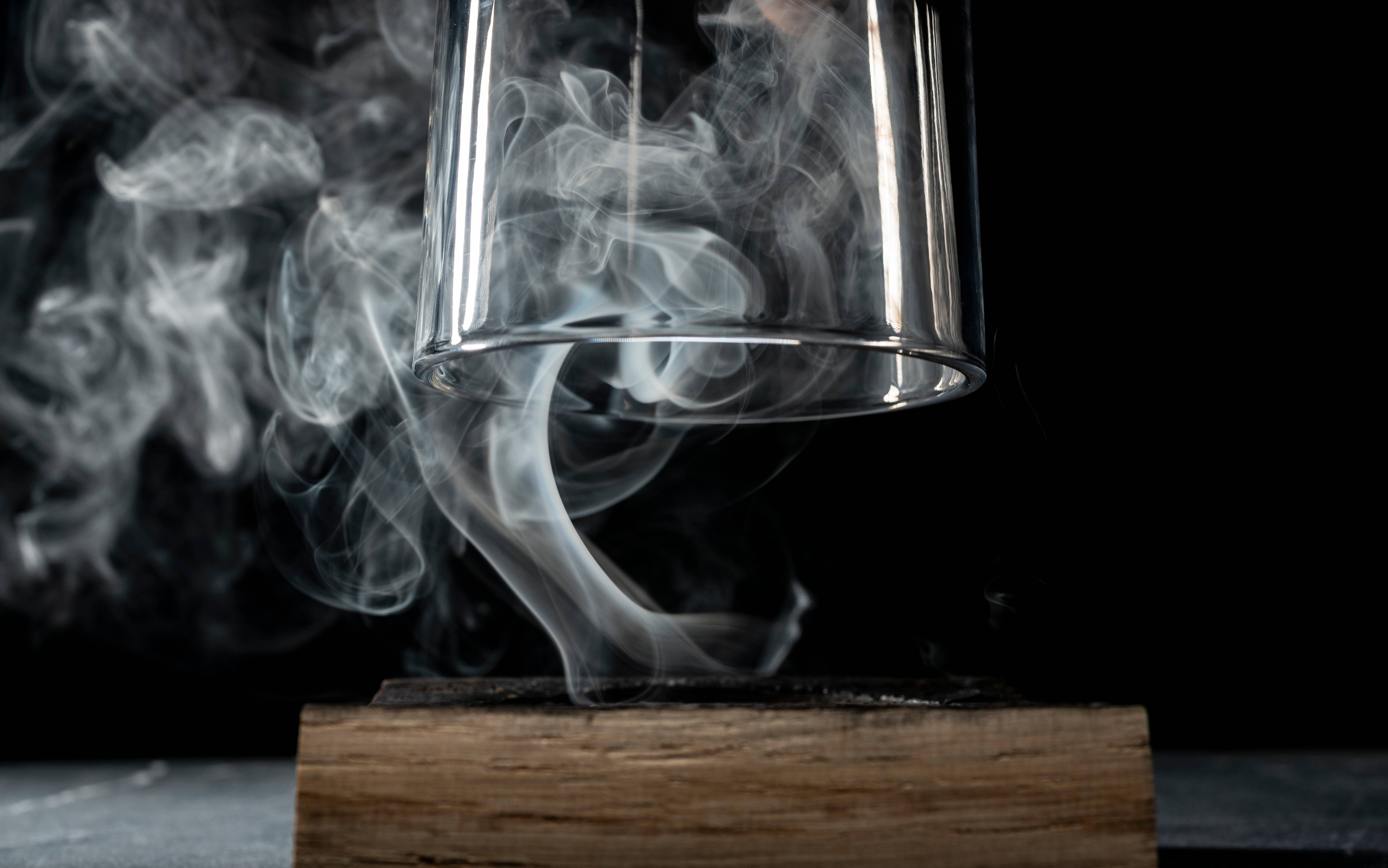 Motor City Barrels - Wholesale Cocktail/Liquor Glass - Aroma Series Whiskey Barrel Wood Smoked Cocktail Gift Set10