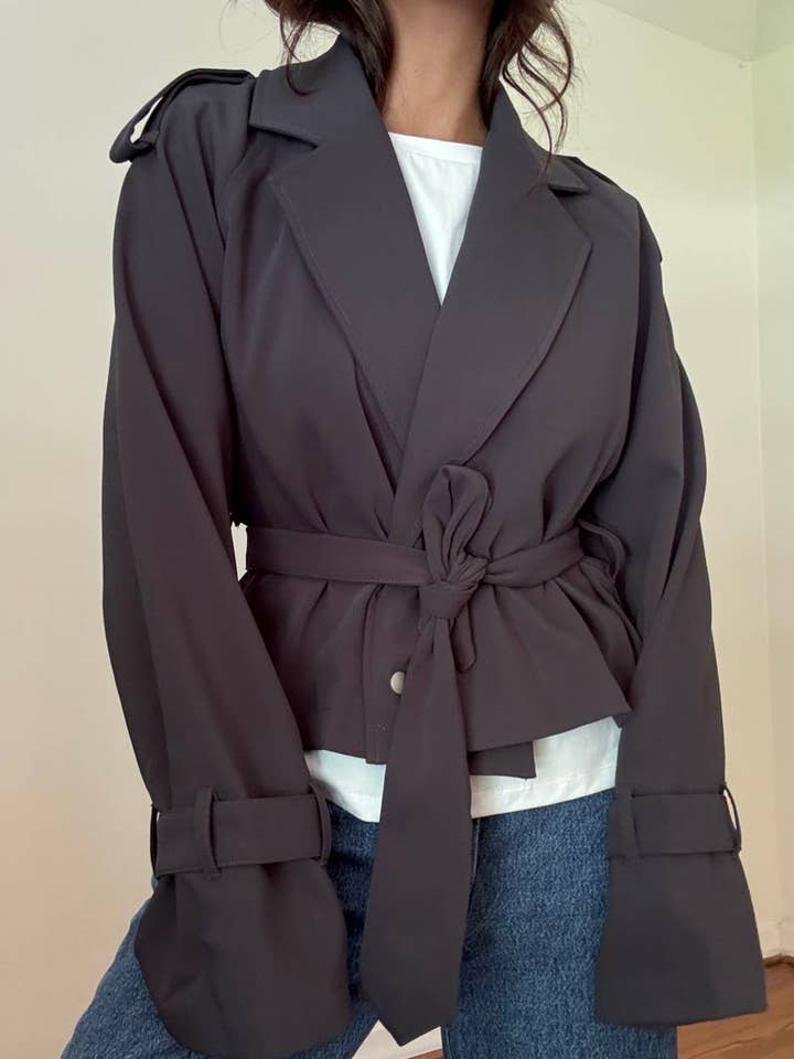 Et Clet - Wholesale Trench Coat - Women's - Cropped Trench Coat