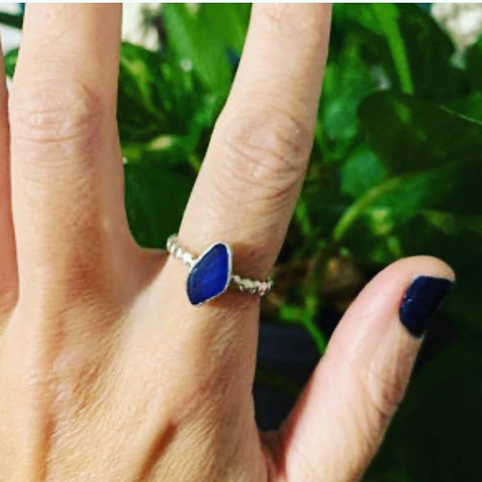 La Soucique Studio Metalsmithing – Anel de cocktail/declaração por atacado – Anel Perelle Simples de Vidro do Mar0