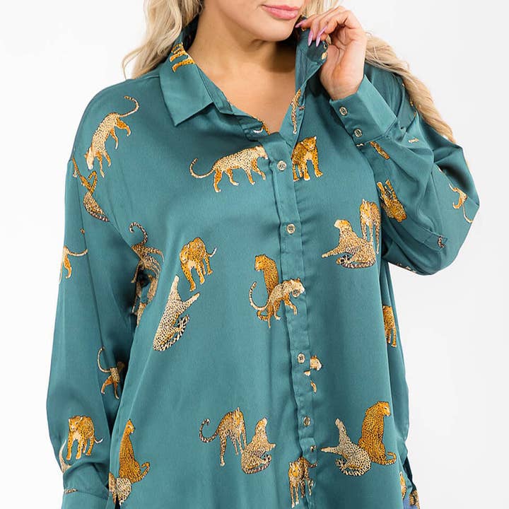 T21034P- Haut à manches longues boutonné à imprimé animal pour la vente par IWT Brands