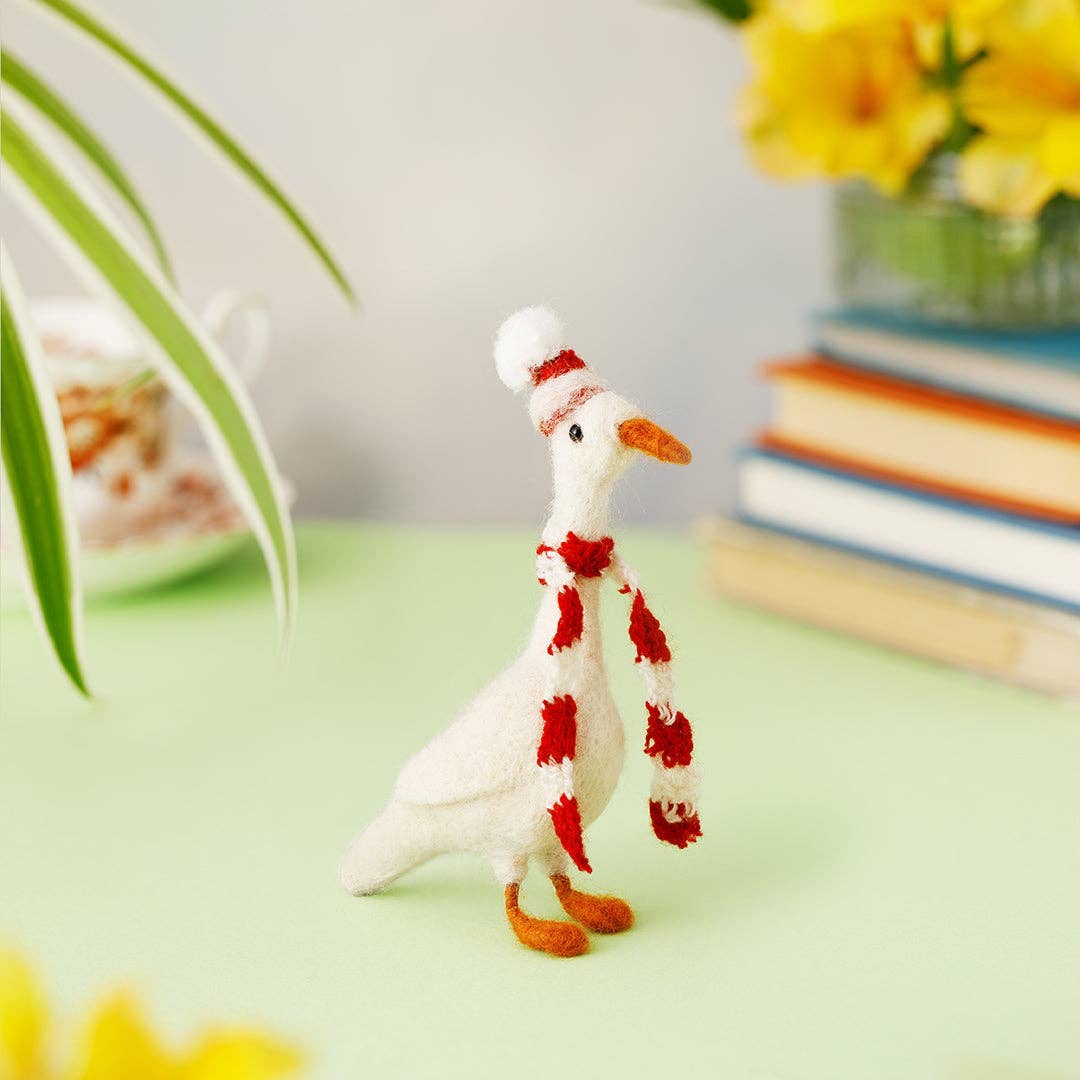 Sew Heart Felt – wholesale Decorative tabletop object – Beaky Duck1