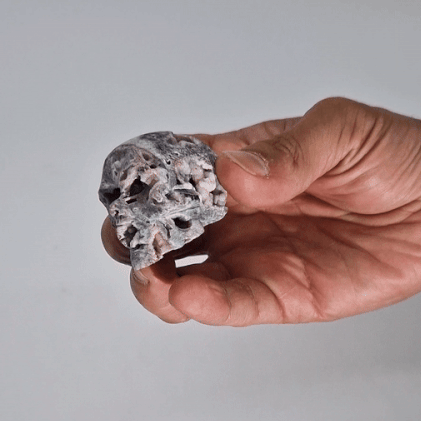Ancient Wisdom – wholesale Spiritual stone/crystal – Calcite Geode Carved Skull1