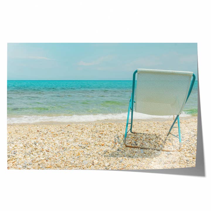 Chaise de Plage Rétro | Tirage Photographique d'Art pour la vente par Natasha Riha Photography