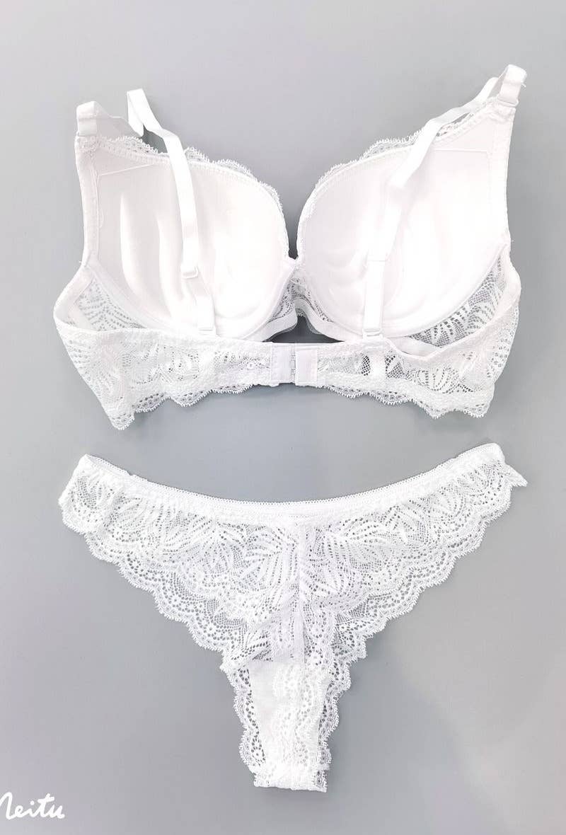 Belle Com'Elle – wholesale Lingerie Set – women's – Bra & String Set with frame/JN7201B5