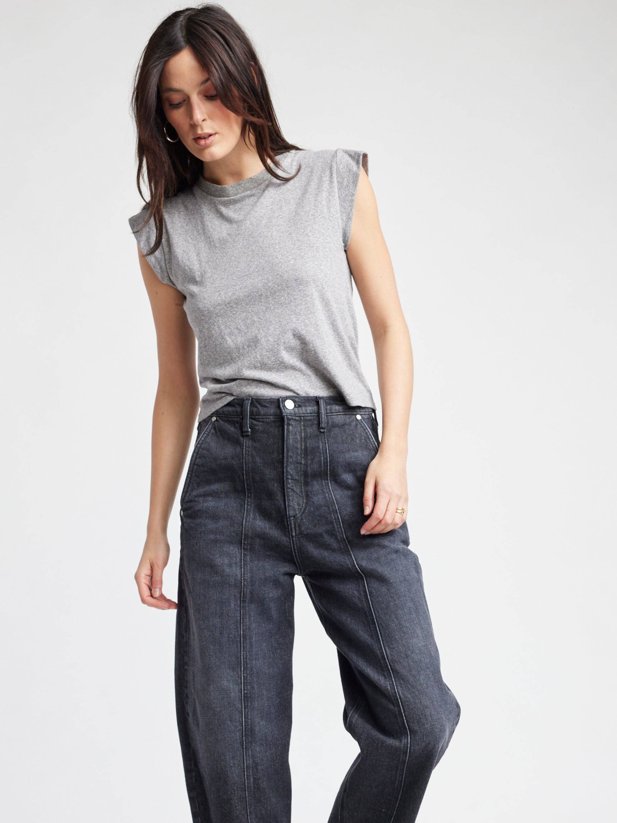 Gris chiné Brynleem Tee en vente sur Faire0