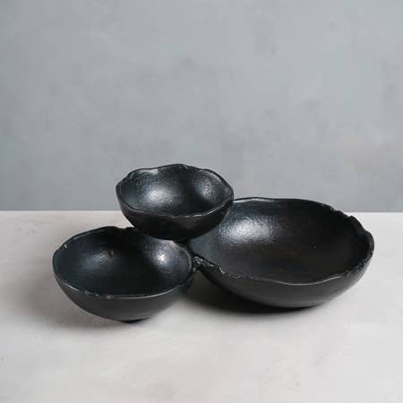 India Handicrafts Inc - Wholesale Serve Bowl - Black Aluminum 3-Bowl Cluster Dish4
