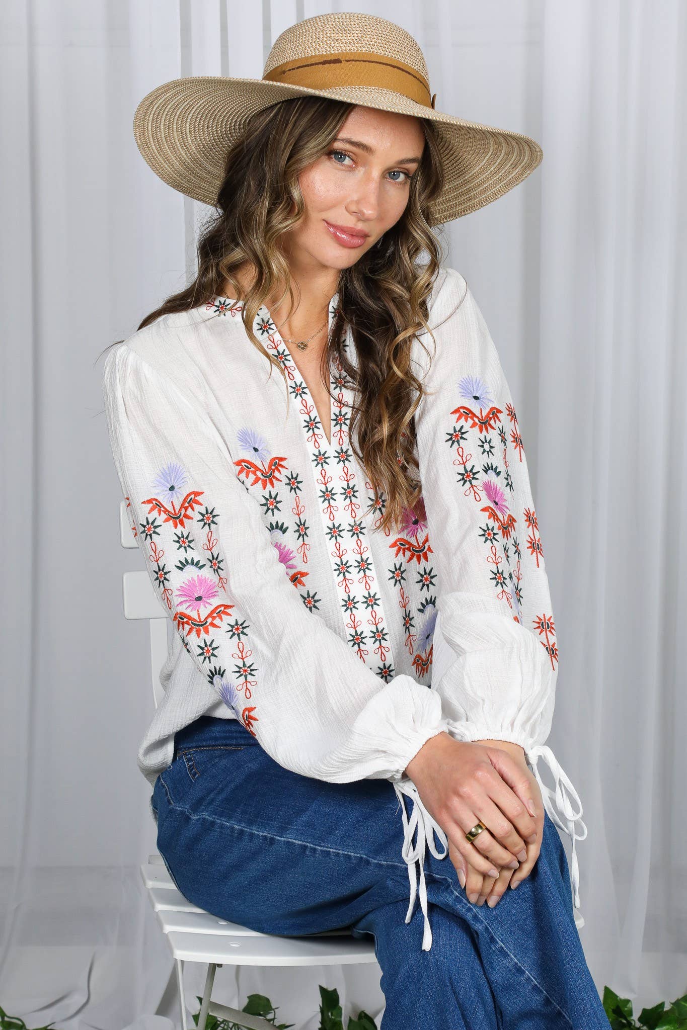 Vine & Love - Wholesale Blouse - Women's - Vintage Embroidered Bohemian Blouse Top VT830036