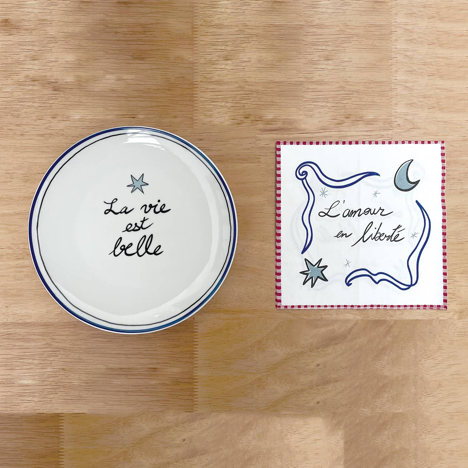 Opjet Paris – Engroshandel Middagstallerken – Sæt med 4 desserttallerkener kærlighed i frihed D19cm1