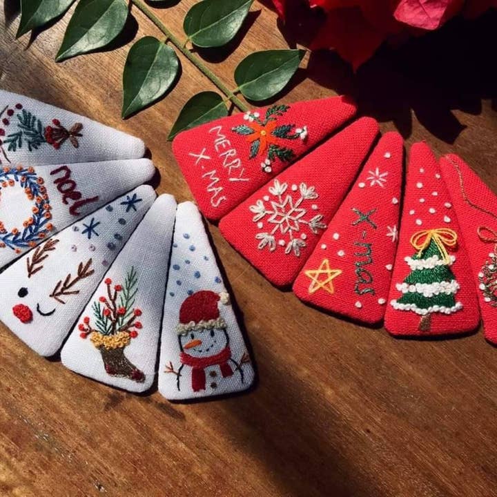 Quince Fables - Wholesale Barrette - Women's - Embroidered Hair Barrette, Christmas Collection