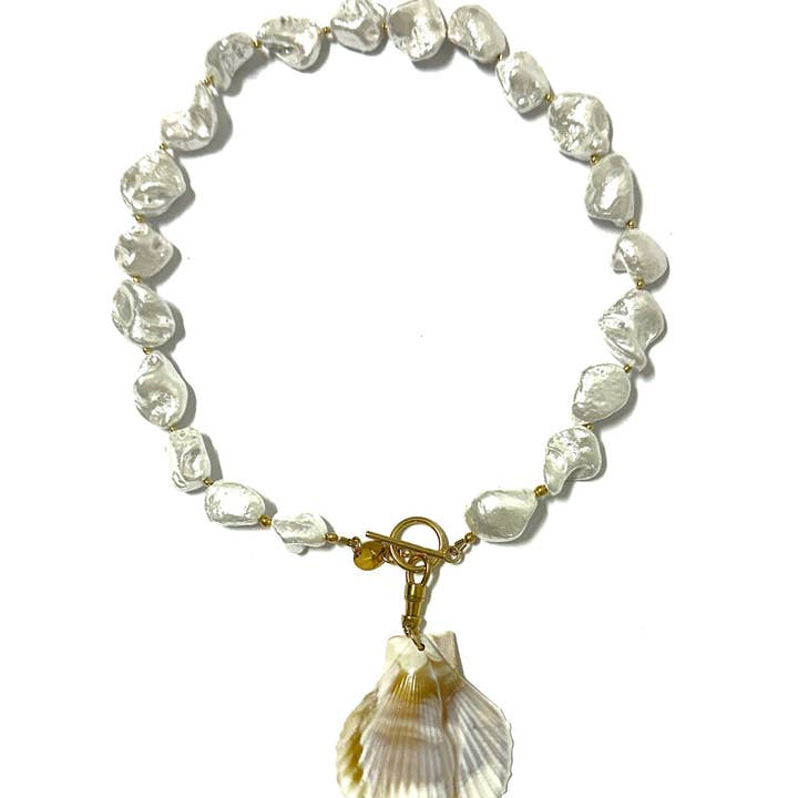 Betsy Pittard Design LLC - Wholesale Beaded/Pearl Necklace - Cheraw Glass Pearls Beaded Necklace with Removable Pendant