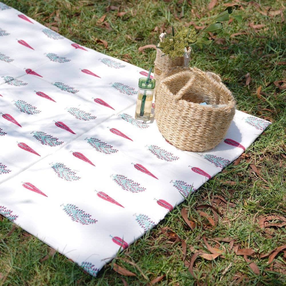 Craftpair – wholesale Travel blanket – Grey Leaf Block Printed Mini Picnic Mattress With Handles - No Tariffs15