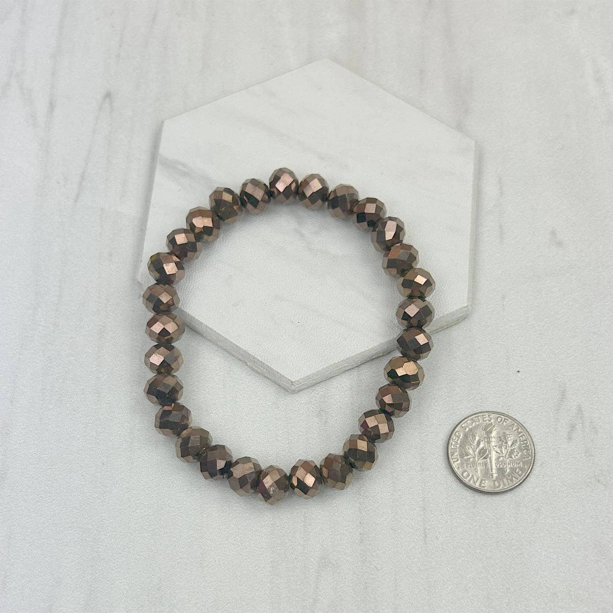 Western Elite Jewelry – Engroshandel Perlearmbånd – BR240713-19 Lasergrøn ansigtsskårne krystalperler strækarmbånd2