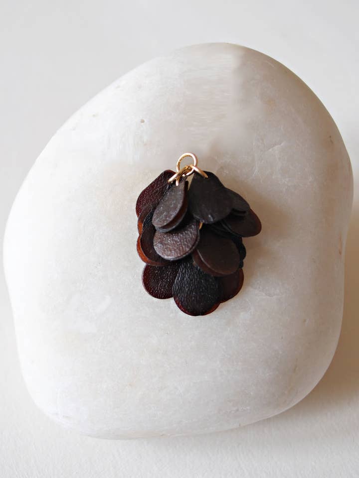 Kelp Cluster, Pendant. Gold for wholesale by Jasmine Linington