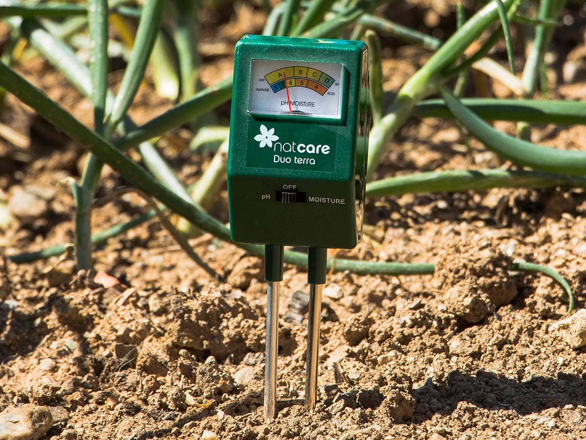 JARDIN Y NATURA OUTDOOR & GARDEN PRODUCTS SL - Wholesale Garden Tool - Moisture and pH meter for soils - DUO TERRA1